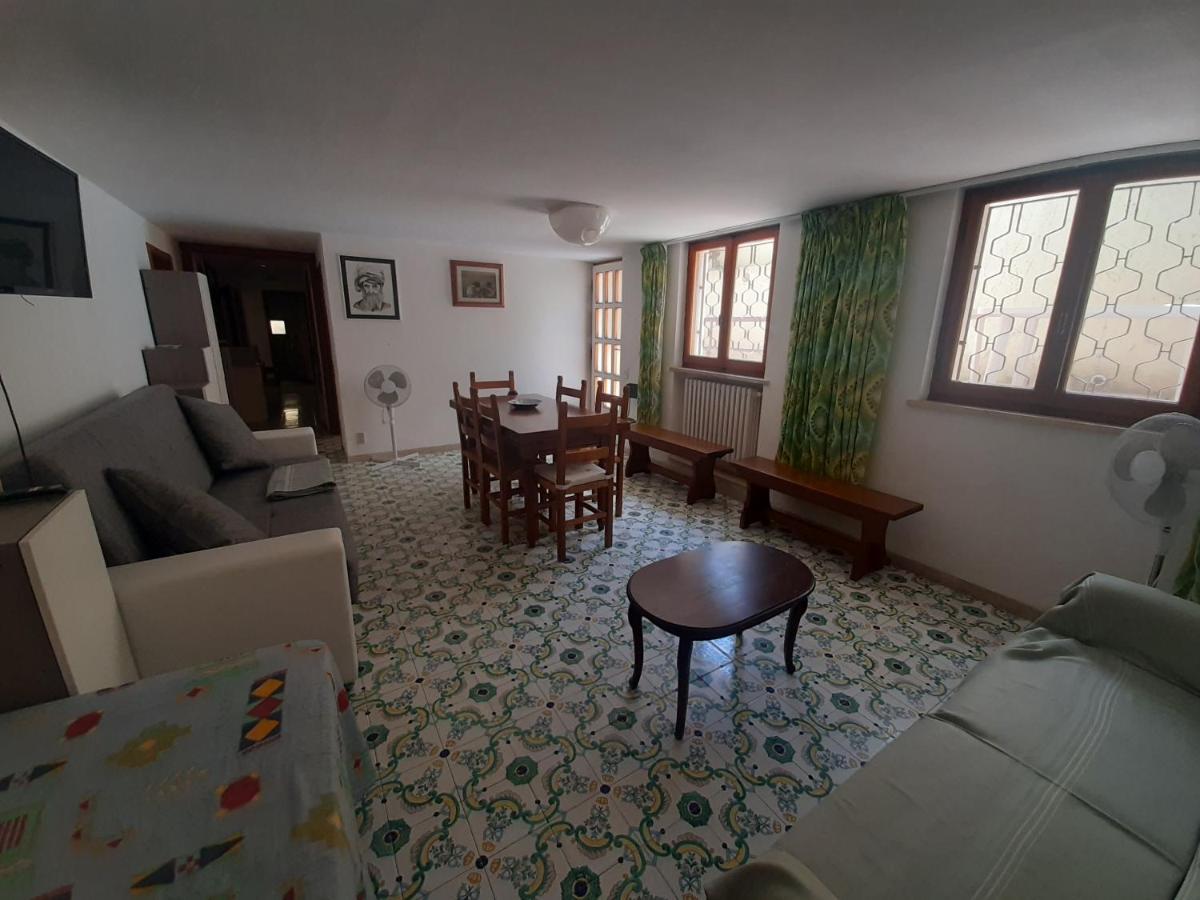 Appartamenti Torre Medicea Кастильончелло Экстерьер фото